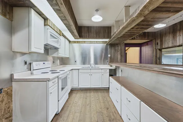 $324,900 | 620 South 900 West, Angola, IN 46703