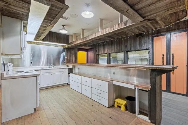 $324,900 | 620 South 900 West, Angola, IN 46703