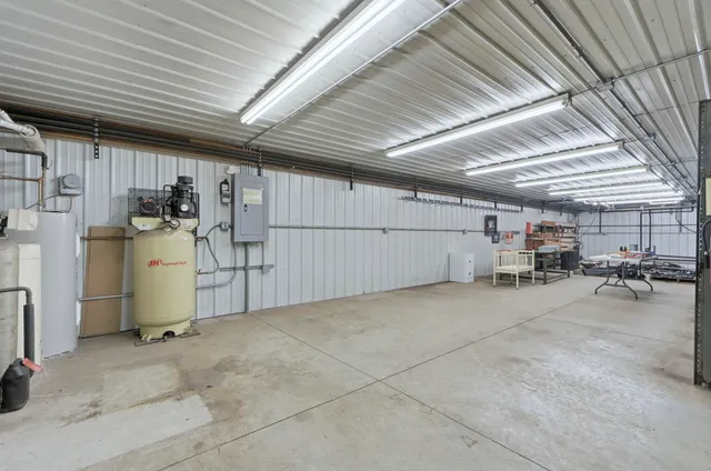 $324,900 | 620 South 900 West, Angola, IN 46703