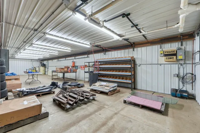 $324,900 | 620 South 900 West, Angola, IN 46703