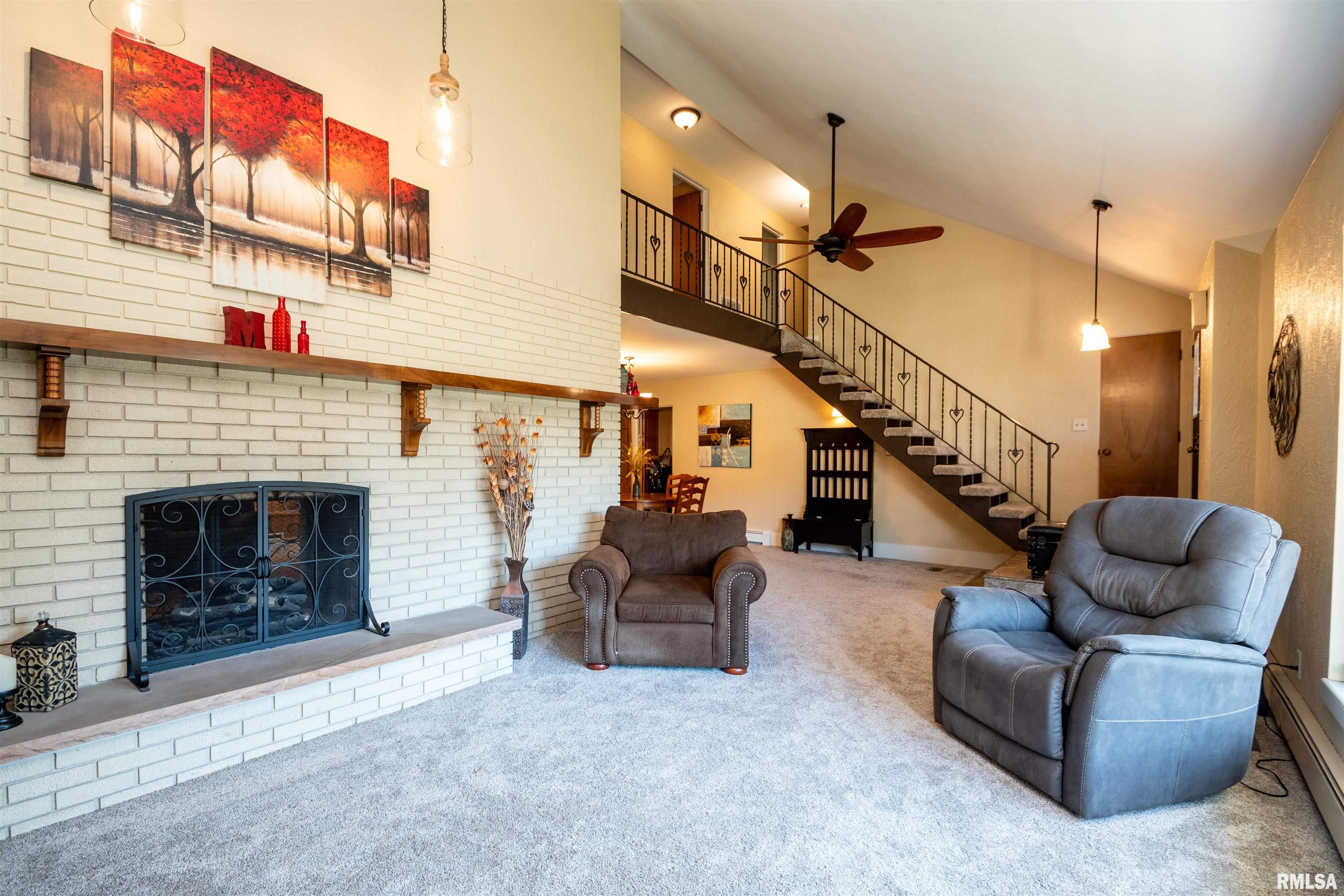 1815 South Timber Court Peoria, IL 61607 - Photo 17 of 65