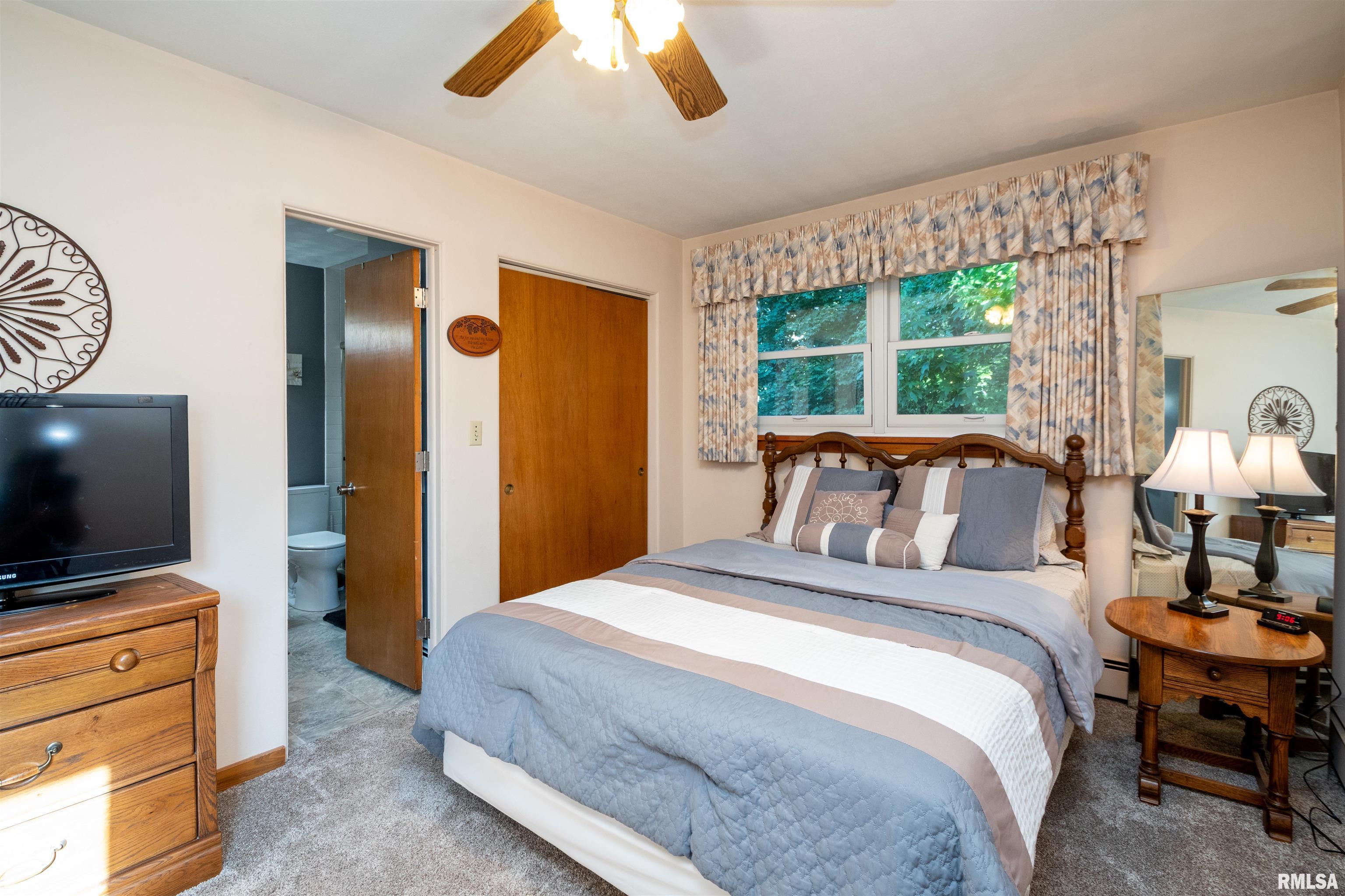 1815 South Timber Court Peoria, IL 61607 - Photo 32 of 65