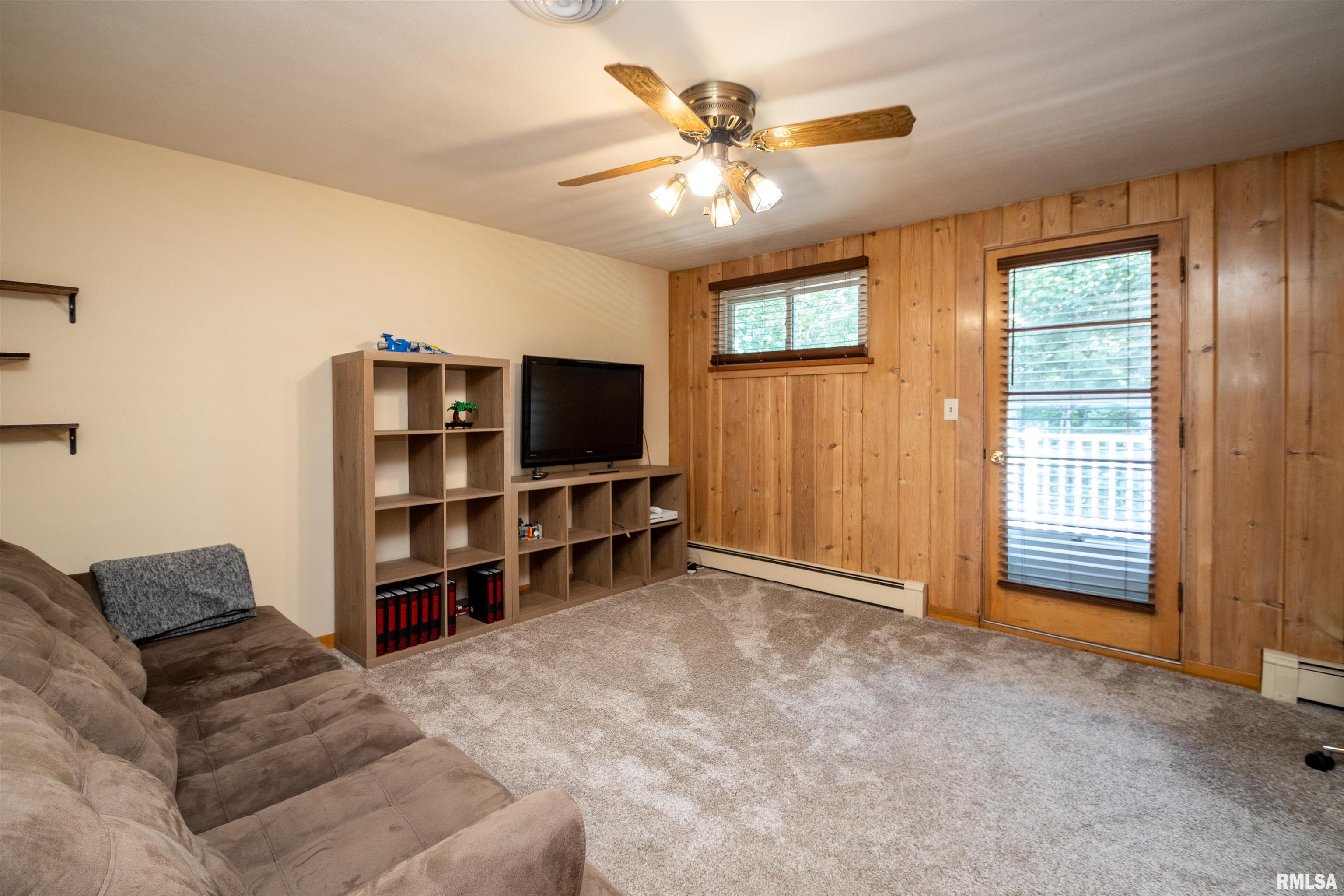 1815 South Timber Court Peoria, IL 61607 - Photo 38 of 65