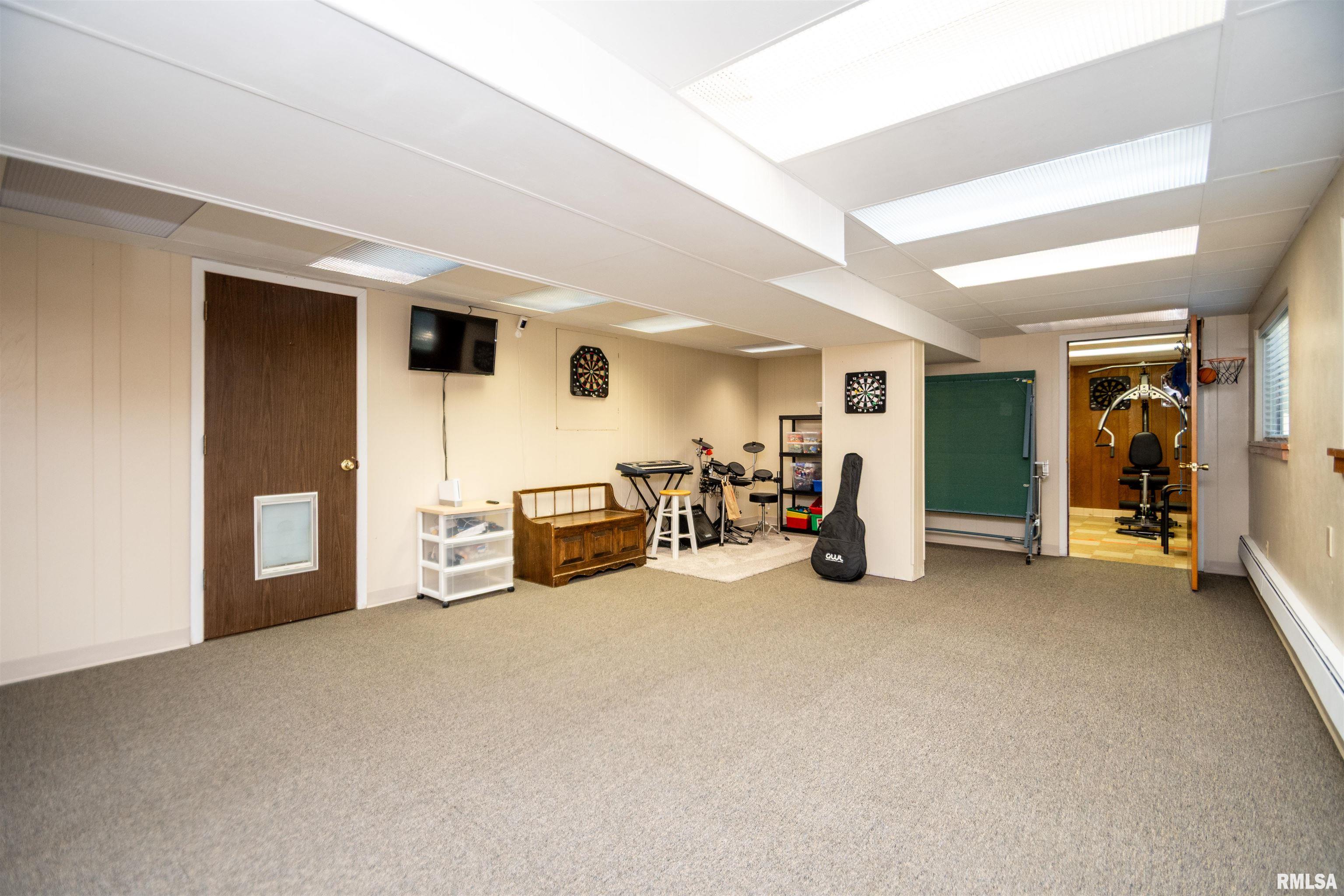 1815 South Timber Court Peoria, IL 61607 - Photo 49 of 65