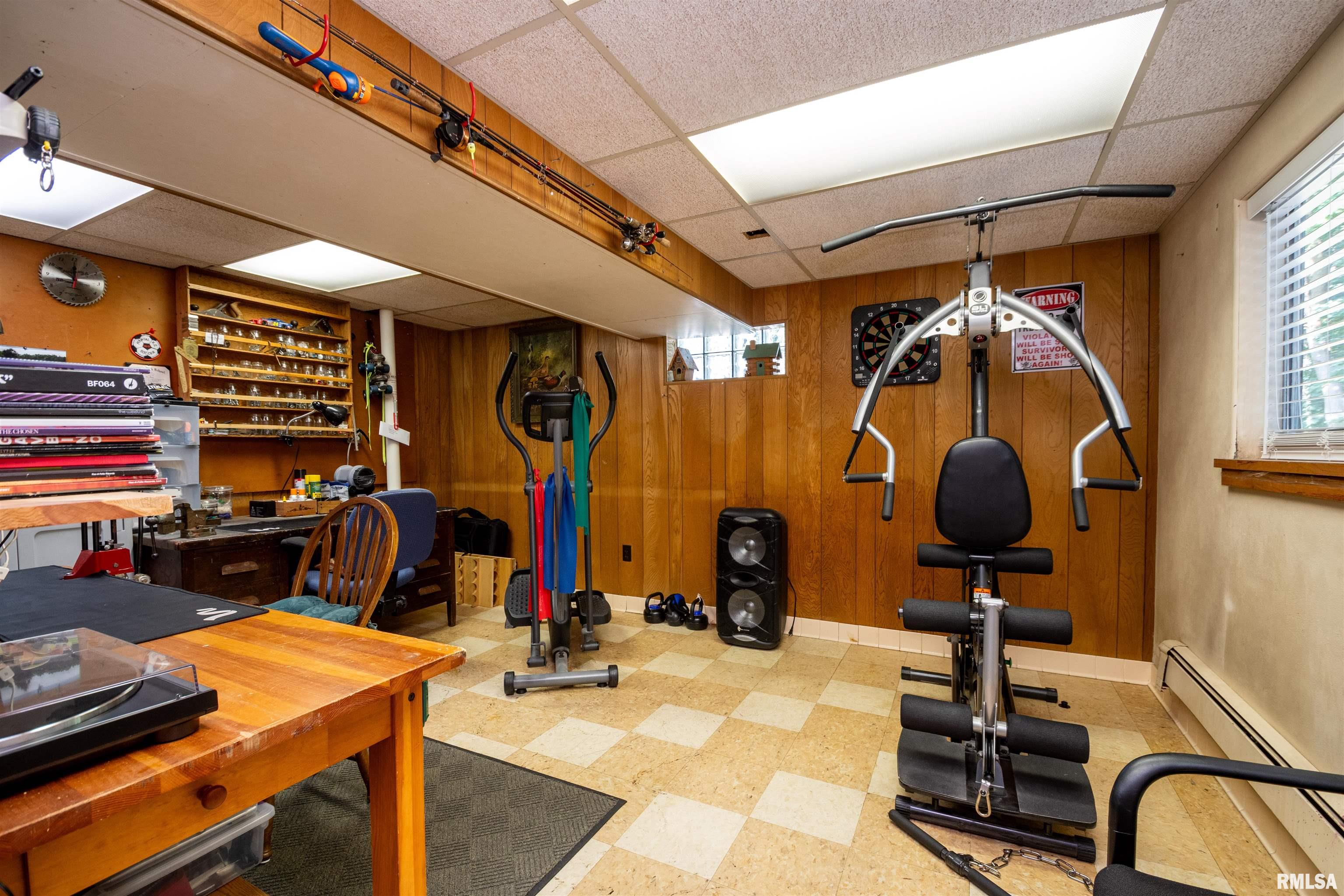 1815 South Timber Court Peoria, IL 61607 - Photo 51 of 65