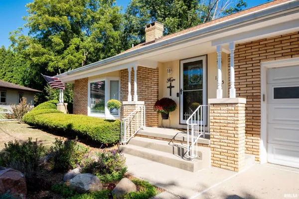 $275,000 | 1815 South Timber Court, Peoria, IL 61607