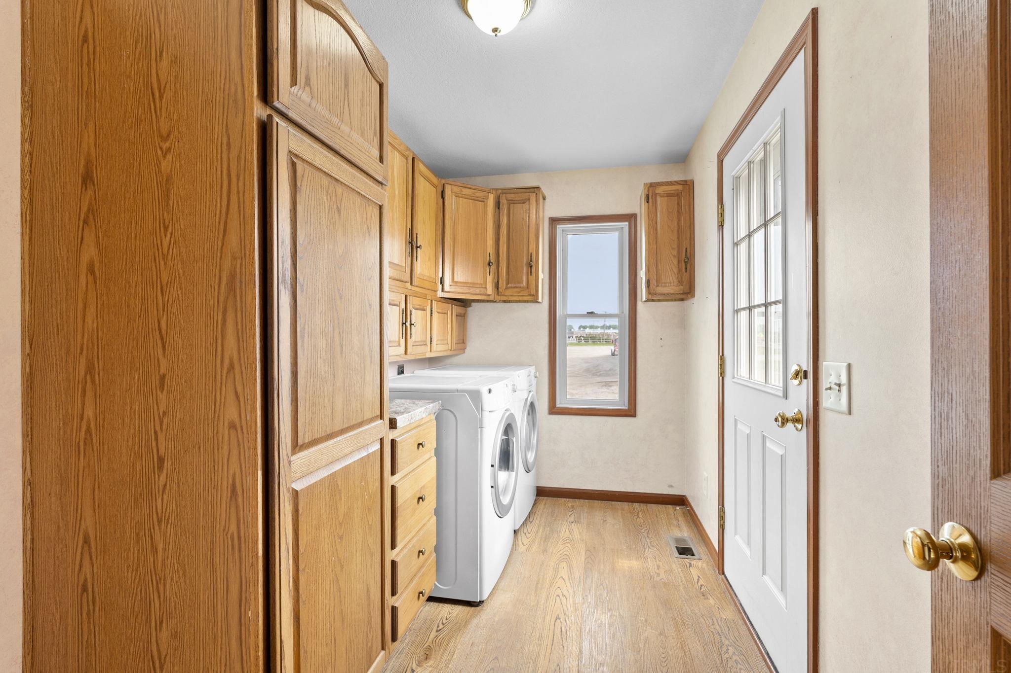 4234 North Webster Road Woodburn, IN 46797 - Photo 11 of 33 Gallery Image 11