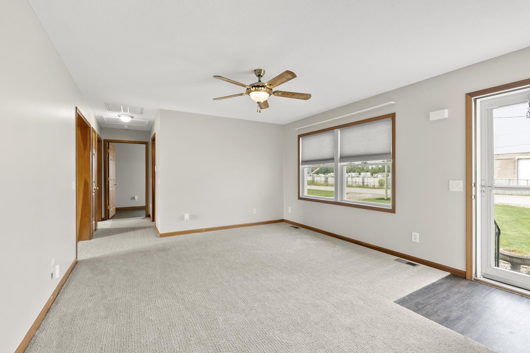 4234 North Webster Road Woodburn, IN 46797 - Photo 4 of 33 Gallery Image 4