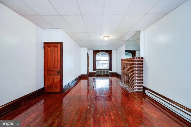 $1,250 | 1032 North 5th Street, Reading, PA 19601