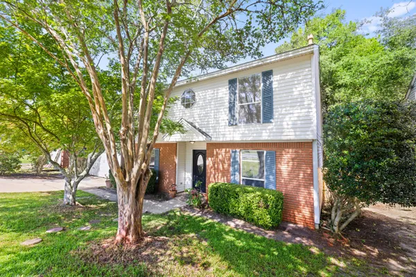 $379,000 | 820 Sparkleberry Cove, Niceville, FL 32578