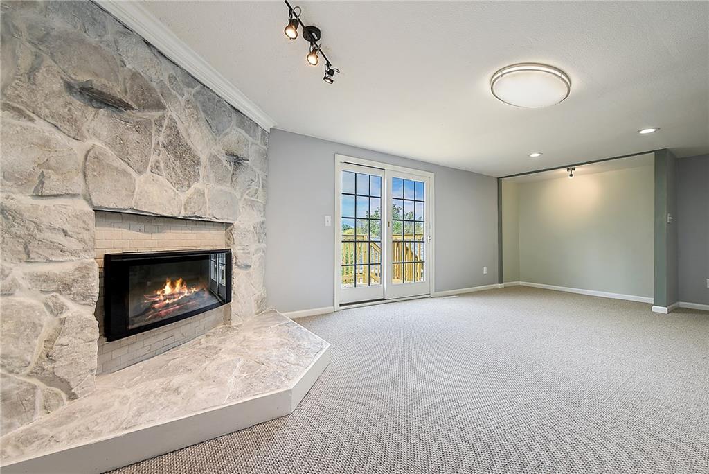 1382 Gringo Clinton Road Aliquippa, PA 15001 - Photo 4 of 25 Gallery Image 4