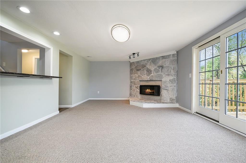 1382 Gringo Clinton Road Aliquippa, PA 15001 - Photo 5 of 25 Gallery Image 5