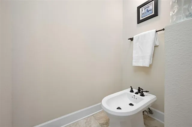 $625,000 | 1813 Riverhills Drive, Temple Terrace, FL 33617