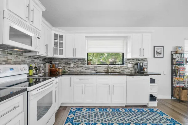 $4,000 | 6085 Robinson Street, Jupiter, FL 33458