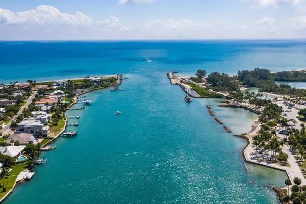 $4,000 | 6085 Robinson Street, Jupiter, FL 33458