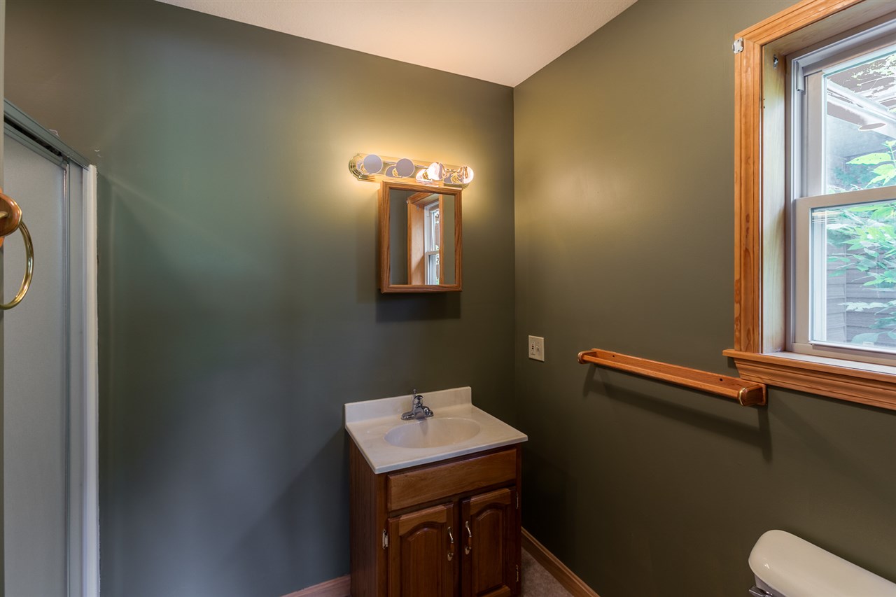 959 Allen Hill Road Pomfret, VT 05068 - Photo 14 of 32