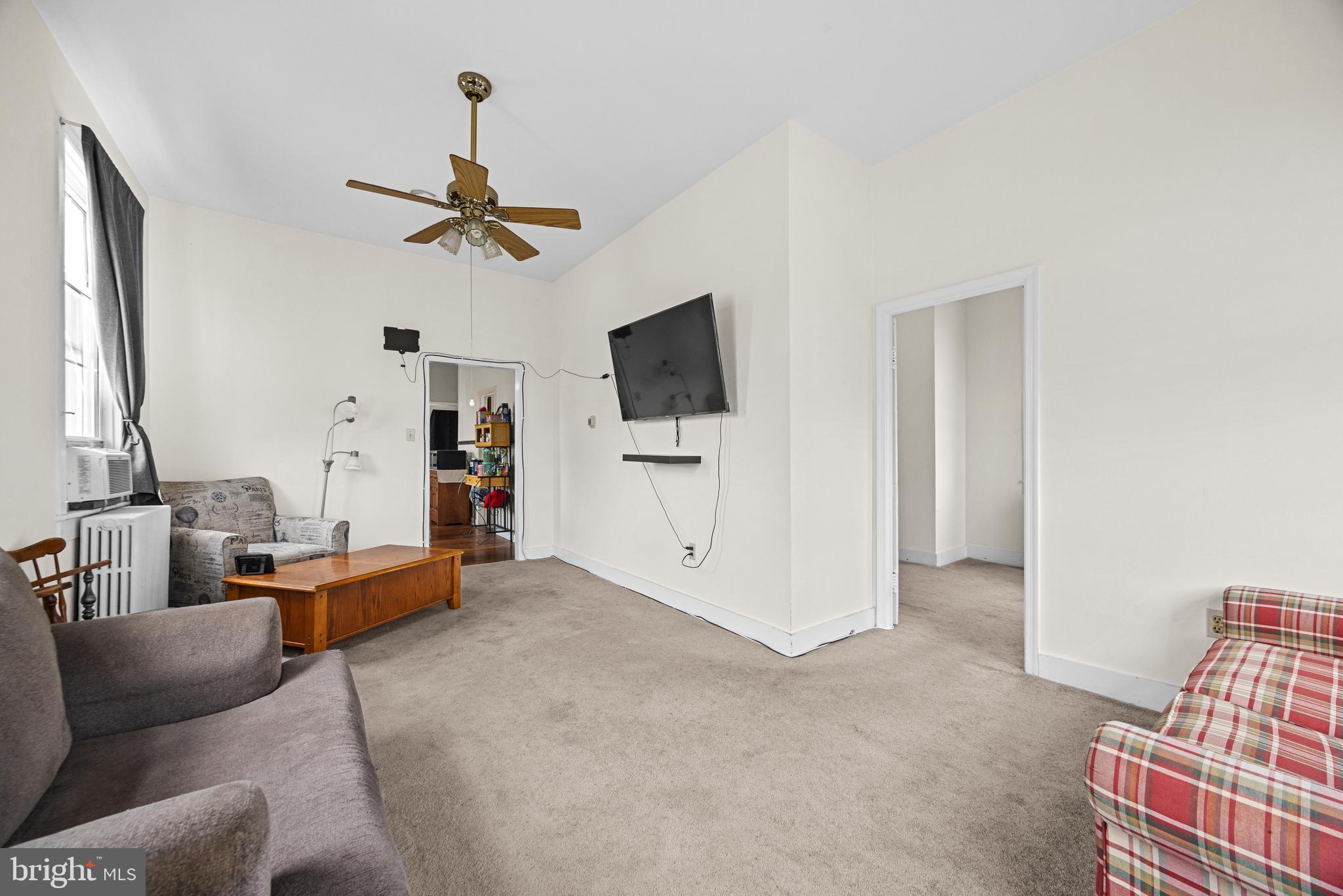 21434 York Road Freeland, MD 21053 - Photo 34 of 50 Living Room Upper Level Unit