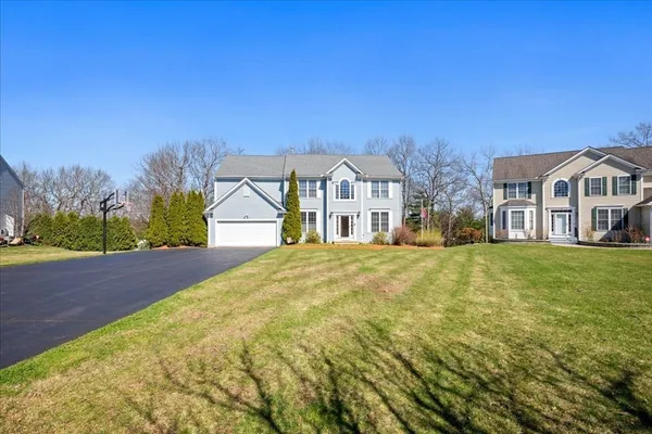 $980,000 | 16 Blackstone Lane, Grafton, MA 01560