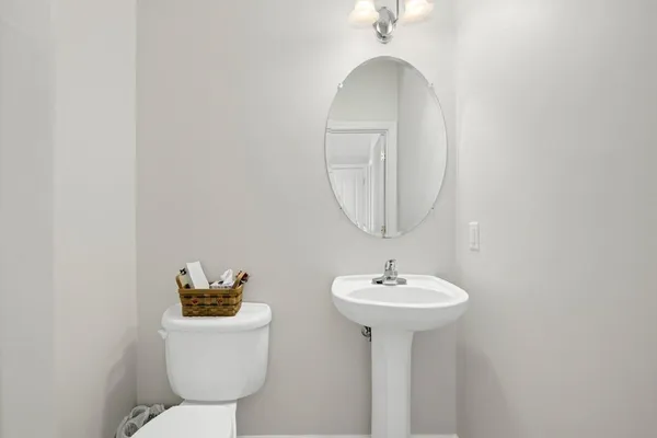 $980,000 | 16 Blackstone Lane, Grafton, MA 01560