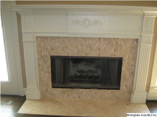 132 Windsor Circle Pelham, AL 35124 - Photo 7 of 32