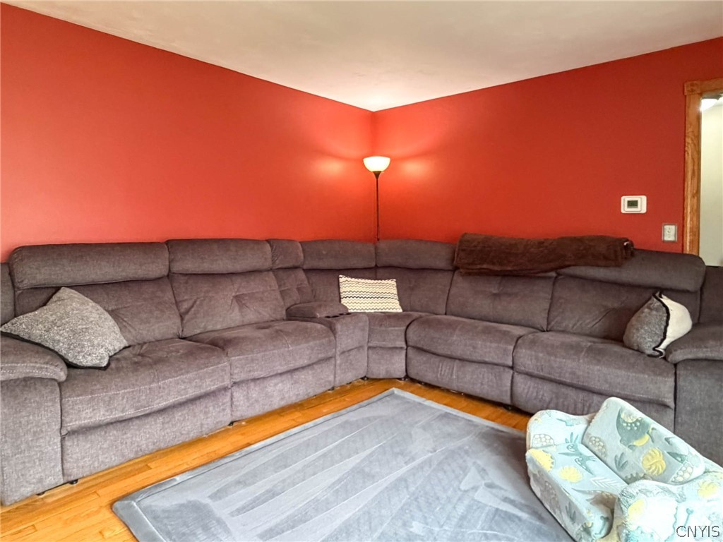 2955 Graffenburg Road New Hartford, NY 13413 - Photo 14 of 44
