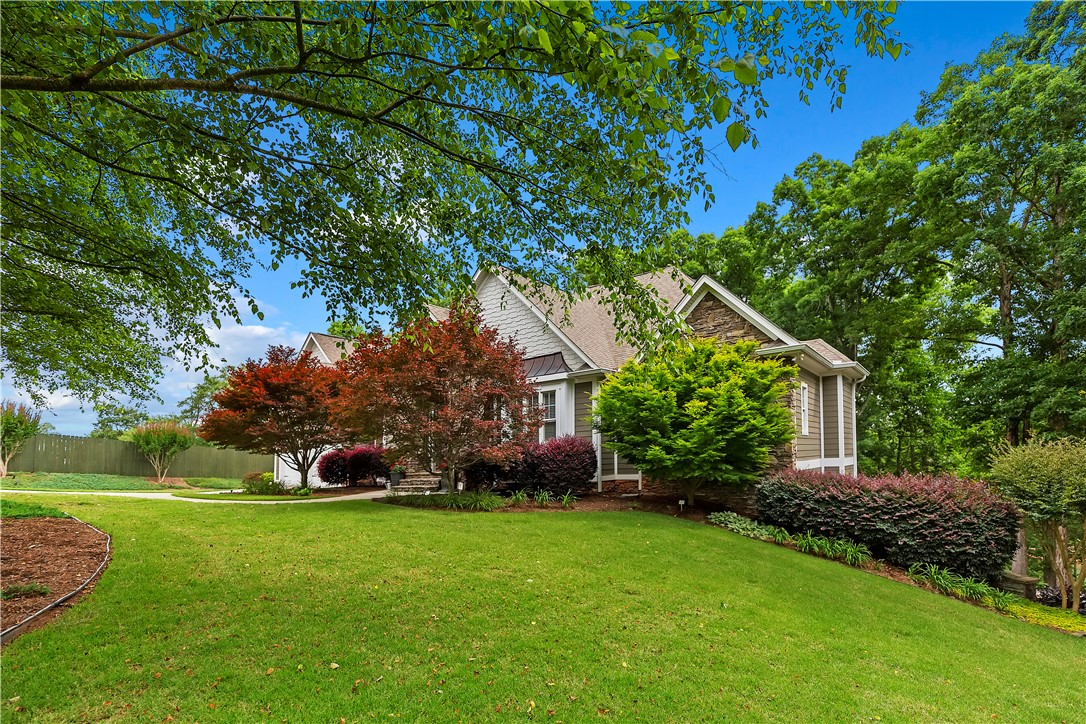 310 Huntington Road Anderson, SC 29626 - Photo 1 of 50 Gallery Image 1