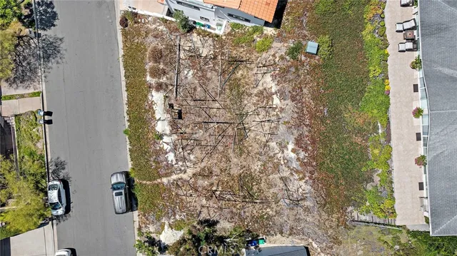 $2,395,000 | 2840 Zell Drive, Laguna Beach, CA 92651