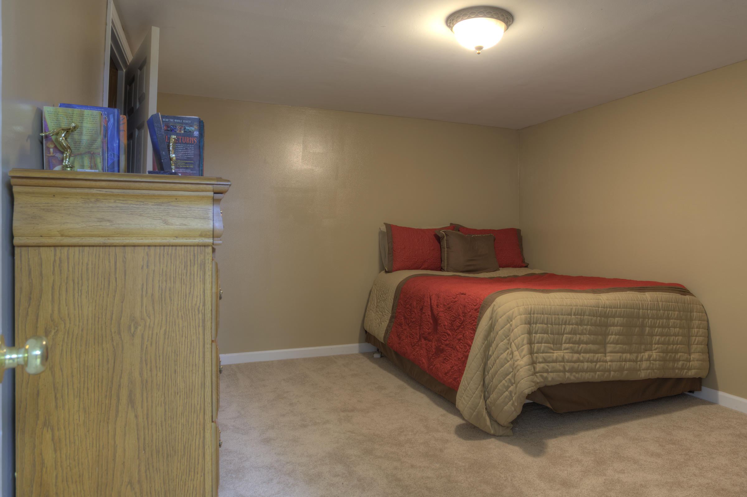 8225 Spruceland Road Powell, TN 37849 - Photo 31 of 40 029_Basement Bedroom Four