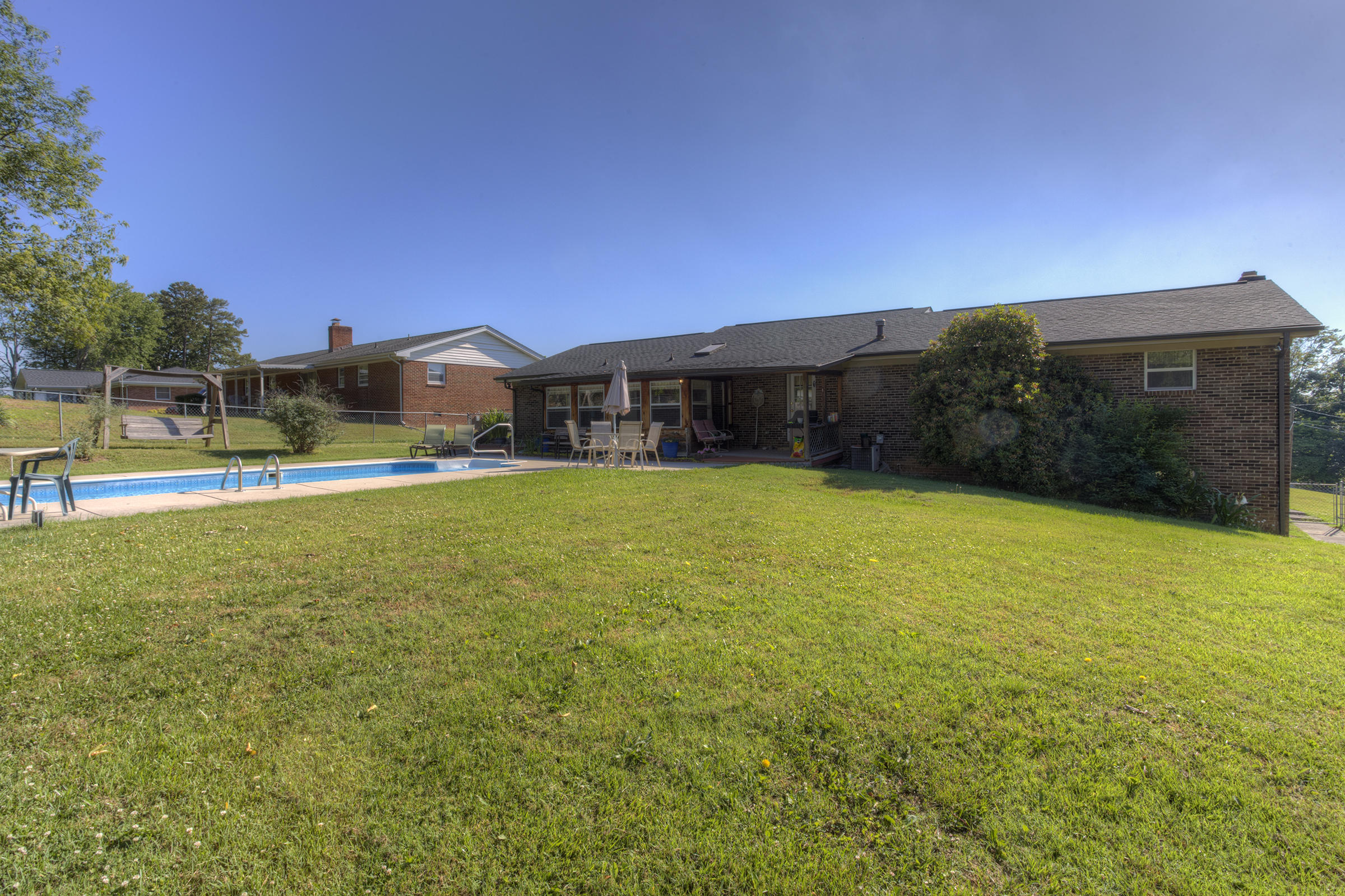 8225 Spruceland Road Powell, TN 37849 - Photo 39 of 40 037_Back Exterior