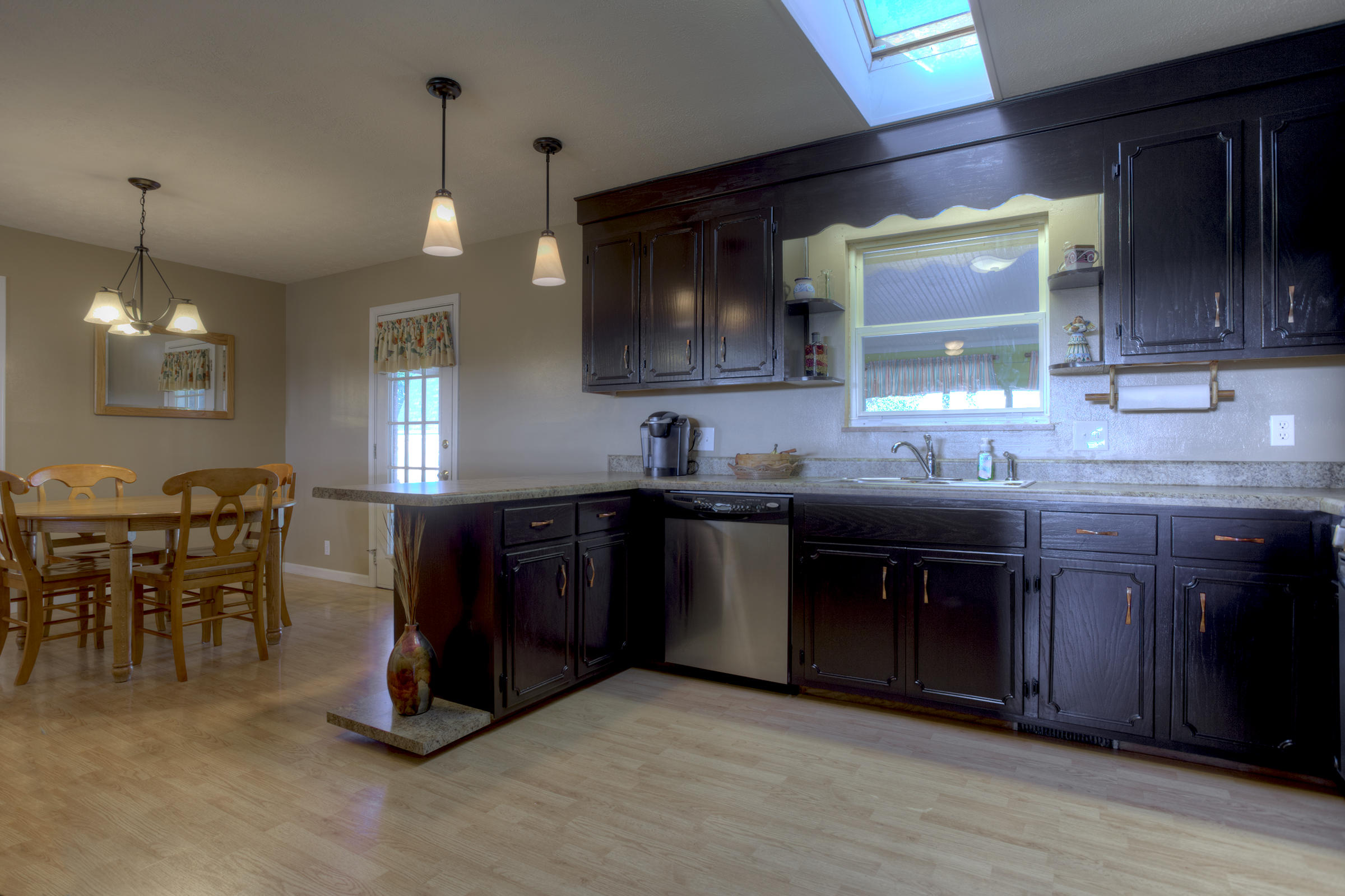 8225 Spruceland Road Powell, TN 37849 - Photo 9 of 40 007_Kitchen