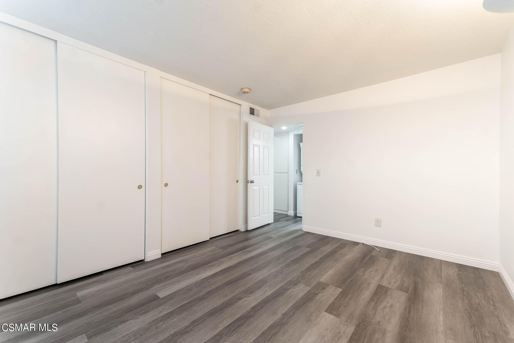 2731 Erringer Road, Unit 54 Simi Valley, CA 93065 - Photo 17 of 34 a view of an empty room