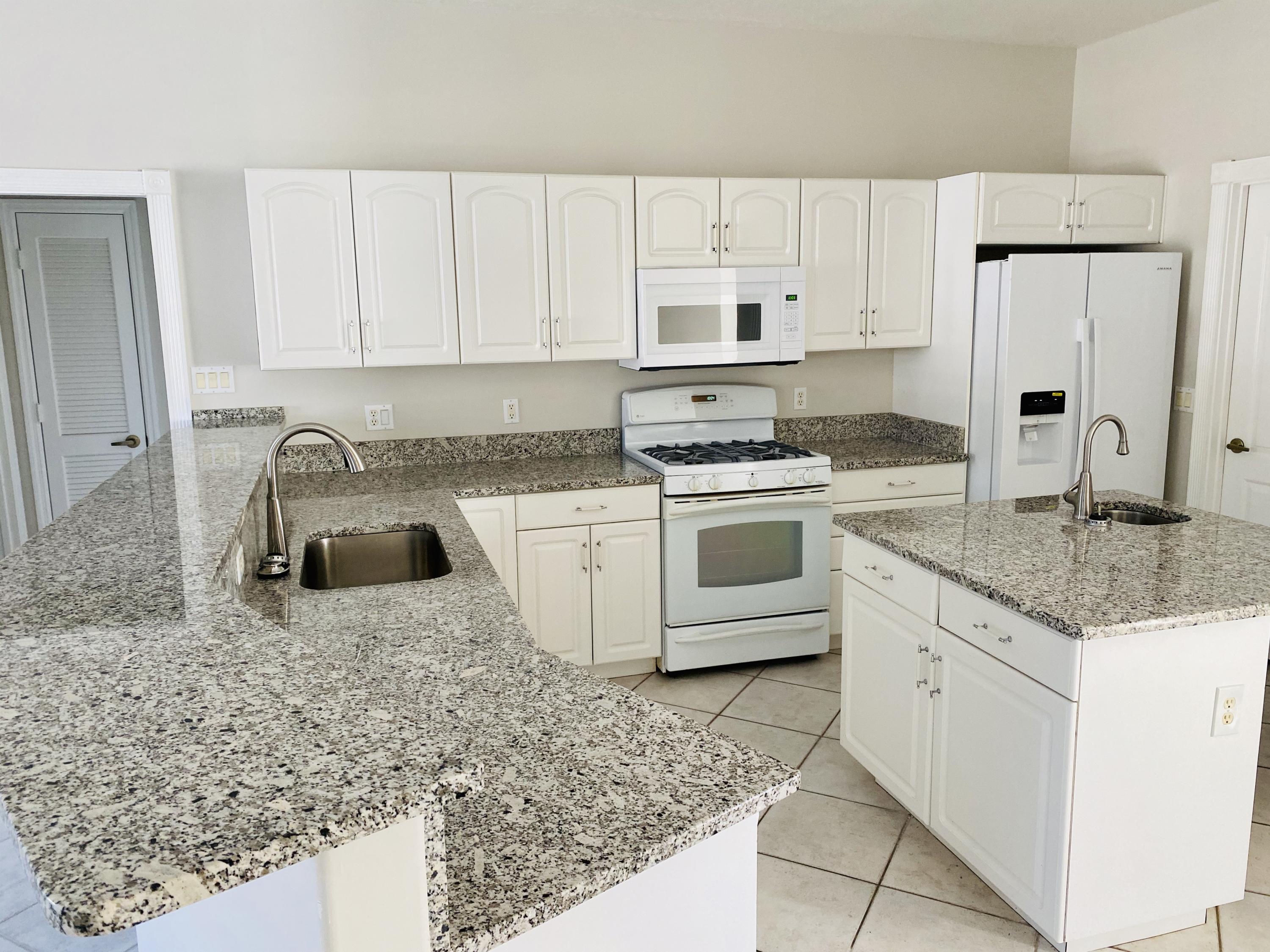 2720 Southeast Kern Road Port St. Lucie, FL 34984 - Photo 11 of 54 IMG_7655