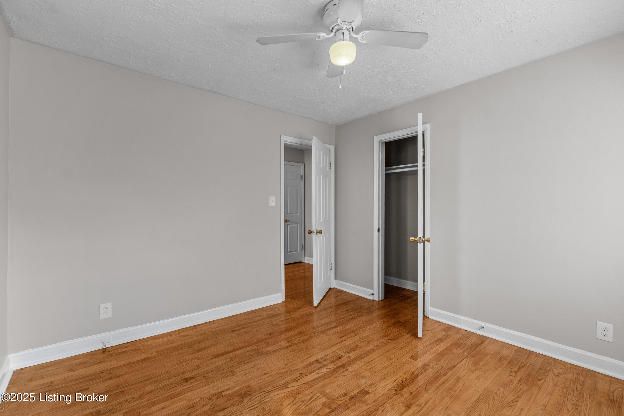 3425 Maple Road Louisville, KY 40299 - Photo 25 of 39 dsc05721