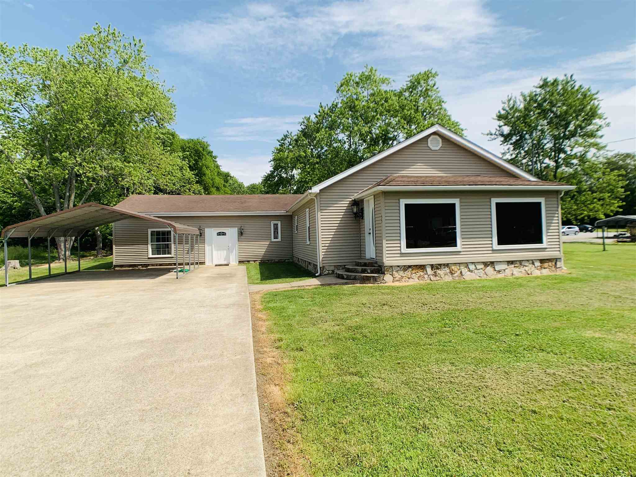 55 Ingram Hill Road Harrisburg, IL 62946 - Photo 2 of 31 Gallery Image 2