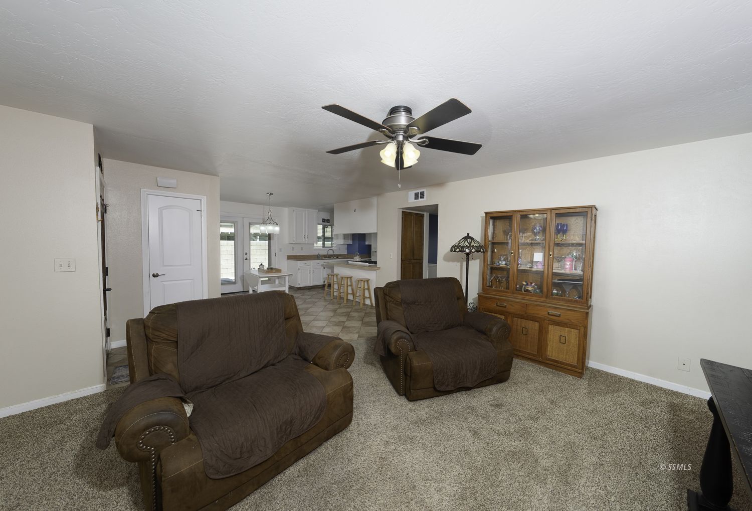 1105 West Willow Avenue Ridgecrest, CA 93555 - Photo 6 of 33
