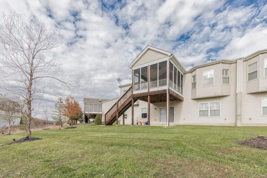 1705 Ridgemont Court Chesterfield, MO 63146 - Photo 19 of 24 Gallery Image 19
