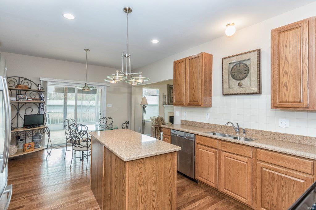 1705 Ridgemont Court Chesterfield, MO 63146 - Photo 8 of 24 Gallery Image 8