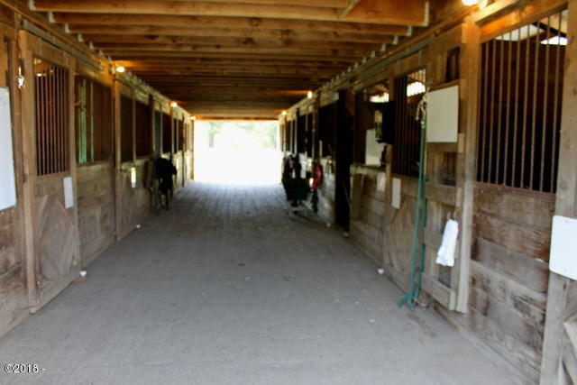 290 Camp 12 Loop Toledo, OR 97391 - Photo 12 of 29 Stables