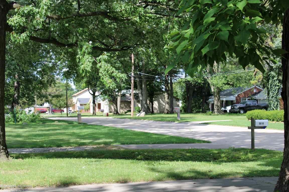 5636 Noll Street Sterling Heights, MI 48310 - Photo 19 of 20 50022222-18.JPG