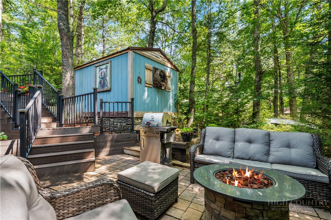 180 Longview Road Newland, NC 28657 - Photo 31 of 49
