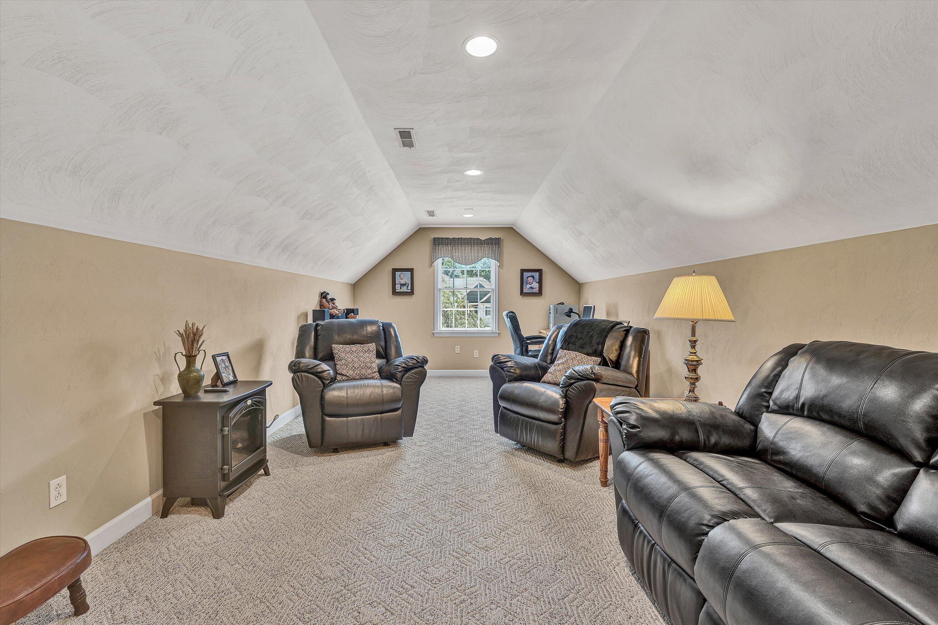 134 Stoneybrook Road Roanoke, VA 24019 - Photo 52 of 76 50-DSC00118