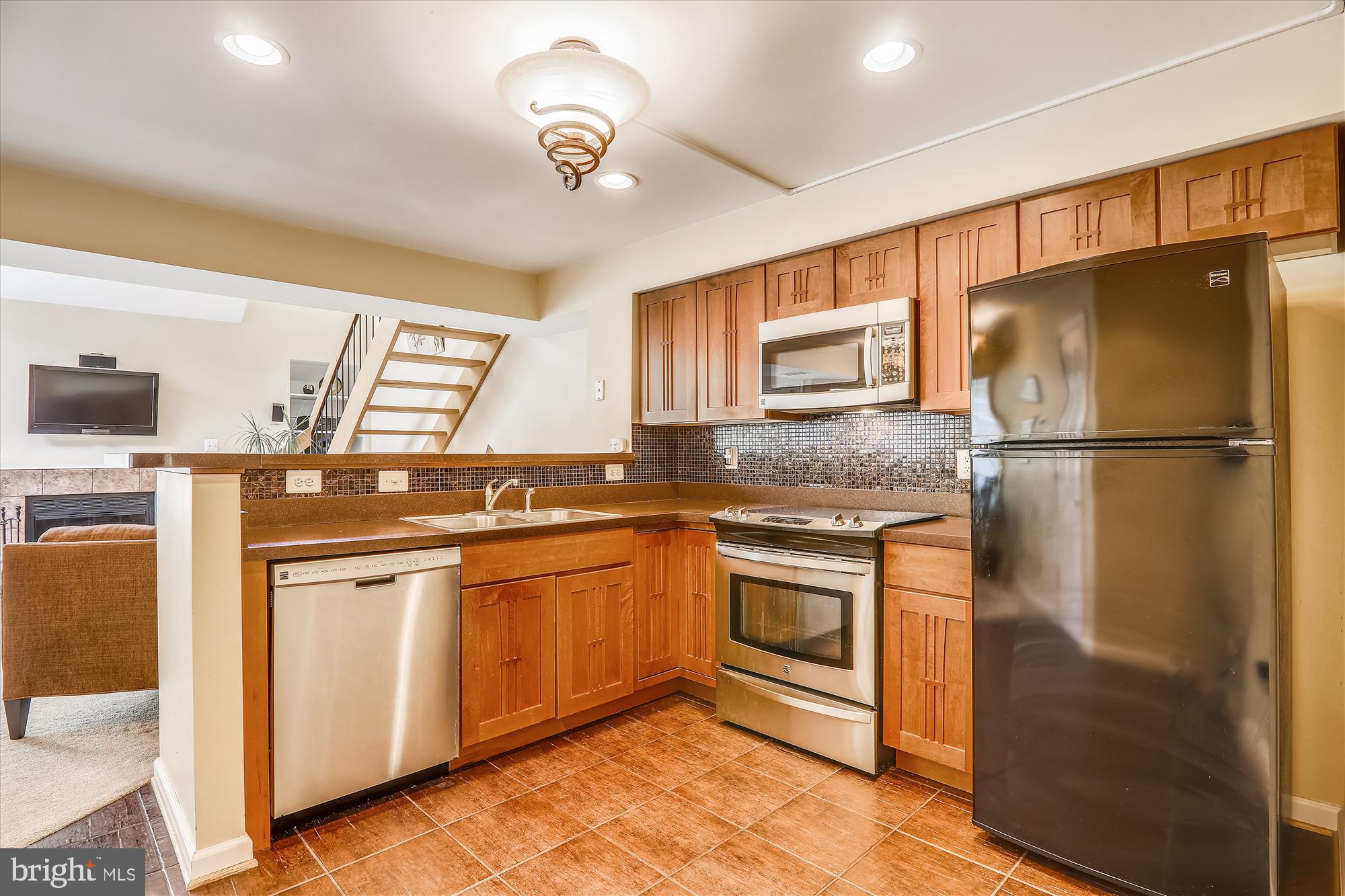 10809 Amherst Avenue, Unit B Silver Spring, MD 20902 - Photo 15 of 27