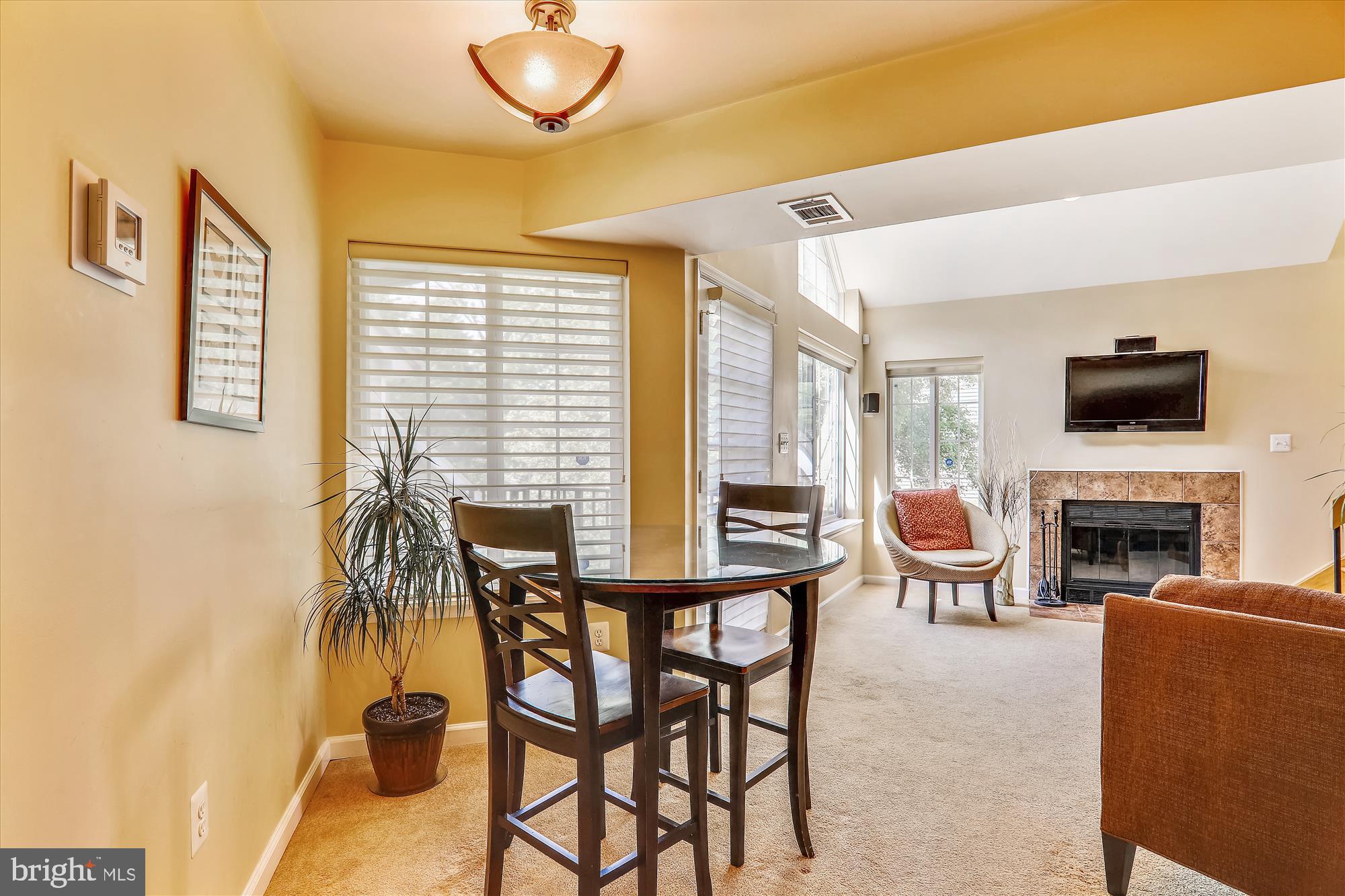 10809 Amherst Avenue, Unit B Silver Spring, MD 20902 - Photo 8 of 27