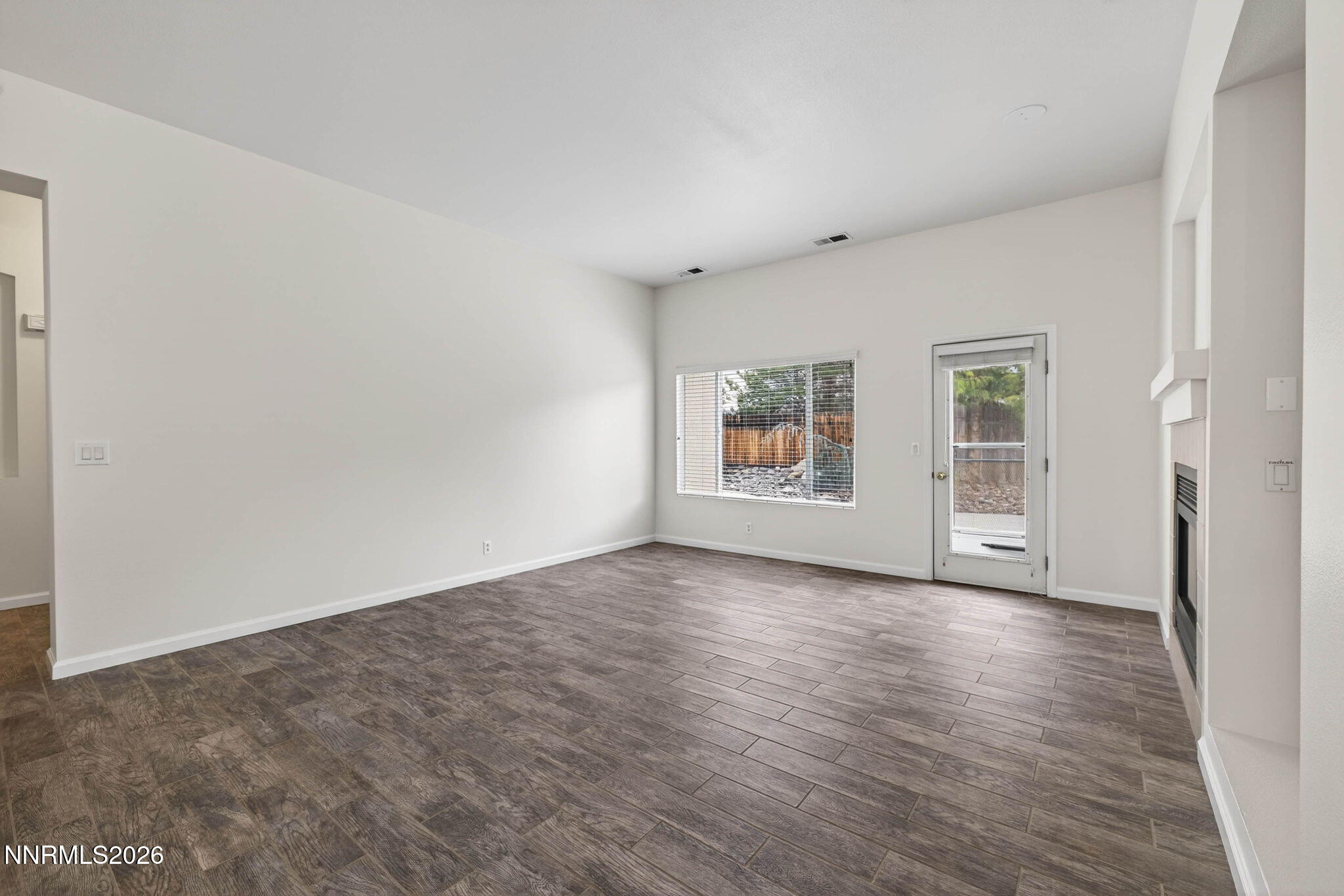 10235 Grizzly Hill Court Reno, NV 89521 - Photo 5 of 26 7-web-or-mls-10235 Grizzly Hill-7