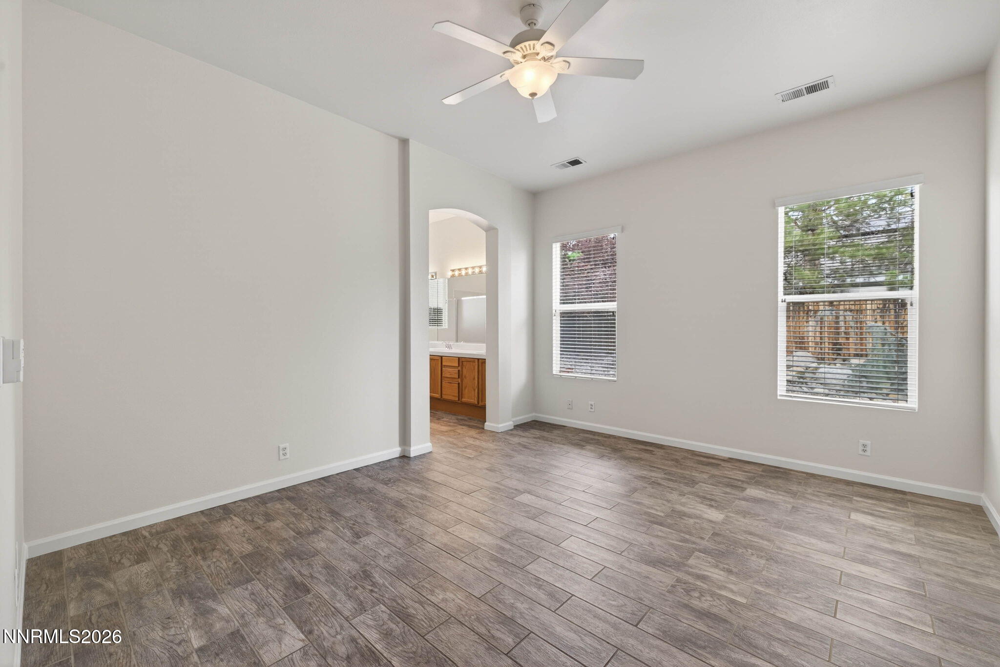 10235 Grizzly Hill Court Reno, NV 89521 - Photo 10 of 26 16-web-or-mls-10235 Grizzly Hill-16