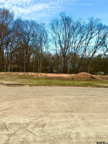 $49,900 | 912 Holly Hill Lane, Mount Pleasant, TX 75455