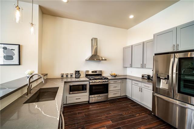 210 Decatur Street, Unit 202A New Orleans, LA 70130 - Photo 7 of 9