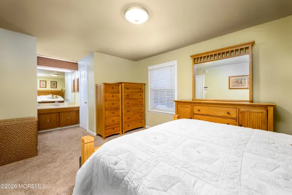$729,000 | 15 Hearth Court, Howell, NJ 07731