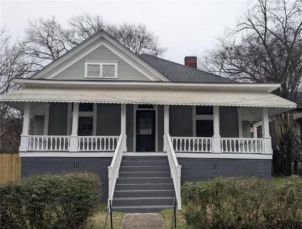 $2,200 | 194 Hendrix Avenue Southwest, Atlanta, GA 30315