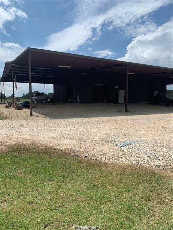 11351 Oak Lake Road Bryan, TX 77808 - Photo 15 of 20 a view of a terrace